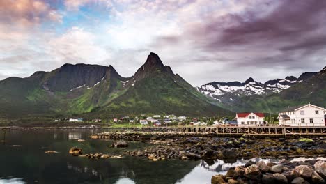 Hermosa-Naturaleza-Noruega-Timelapse.